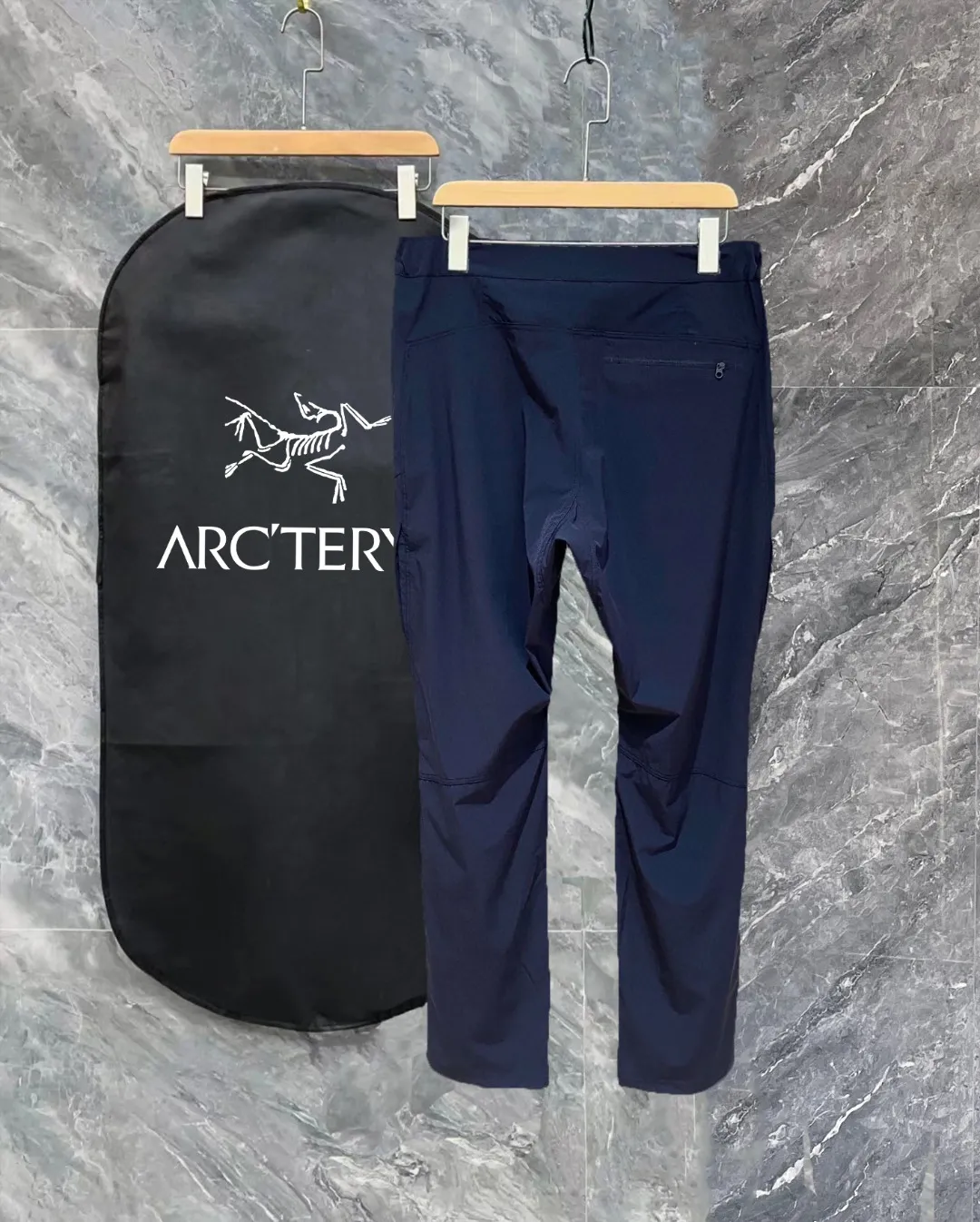 SS ARC'TERYX Hot Sale Versatile ！Wear-Resistant ！ ， ！ Versatile， ， ， 。 。 Breathable ， , ， 。 ， ， ， 2 ， 。 Factory ， ， ， ，Breathable ！ ， ， ， ， : Black，Navy Blue， ， Gray Size：M-3XL